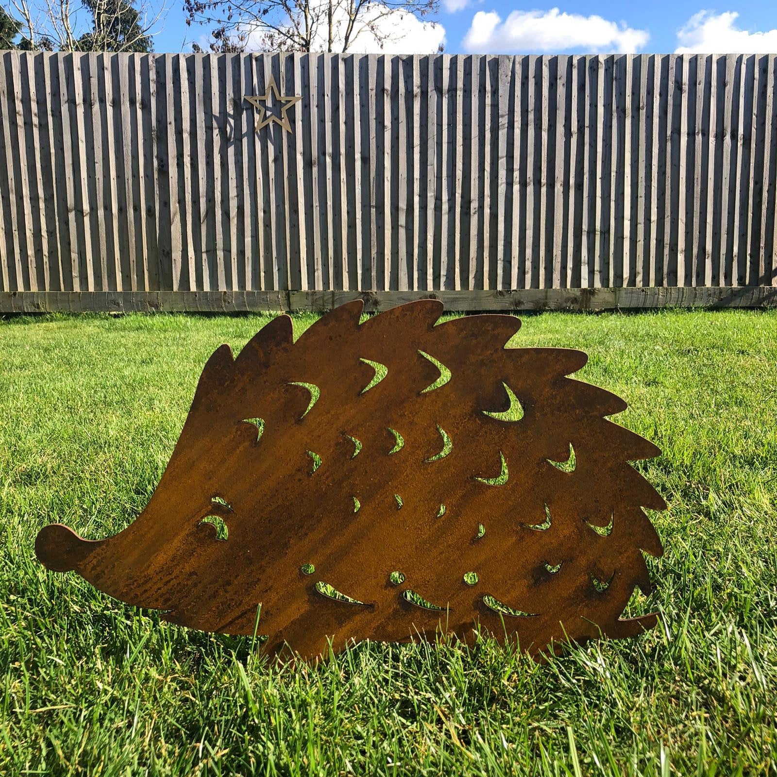 Garden hedgehog / rusty metal hedgehog/ garden lawn decor / garden