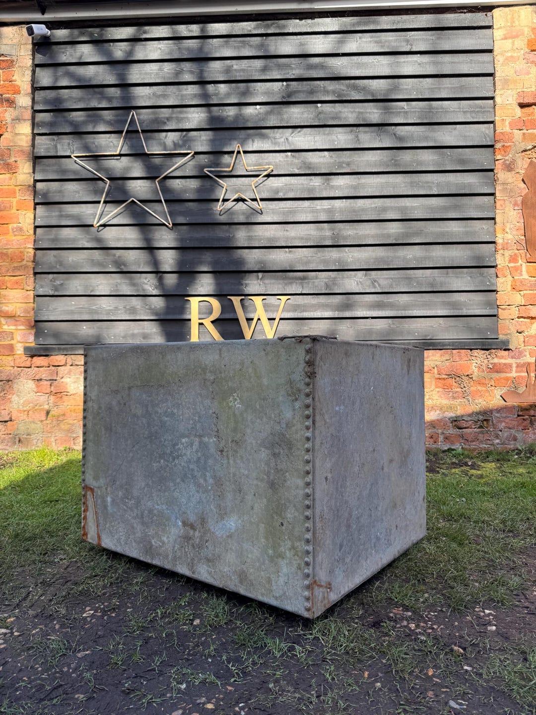 Vintage Galvanised Riveted Metal Planter / Trough Garden Planter Tree ...