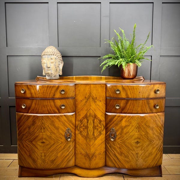 Vintage Art Deco Style Walnut Veneer Cocktail Drinks Cabinet Sideboard