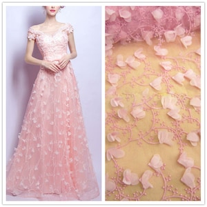 2025 offre spéciale tissu de dentelle française africaine pour des faveurs et des cadeaux de mariage de haute qualité 3D fleur conception Tulle dentelle M1047 5 yard/lot livraison gratuite