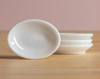 Miniature White Serving Dishes: Dollhouse Kitchen Plates, Resin Crafts (Set of 4)