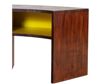 Wooden stool, side table, bedside table: the Powow