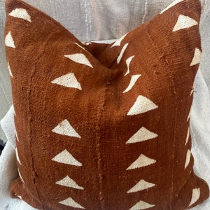Triángulos oxidado Funda de almohada de tela de barro
