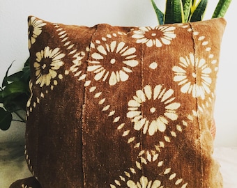 Flowers Mudcloth pillow
