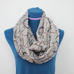 Gray Fashion Print Scarf, Best selling Gifts, scarf women, gift for women, gift for mom, gift for her, mothers day gift, spring clothing