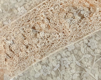 Beige Lace Scarf
