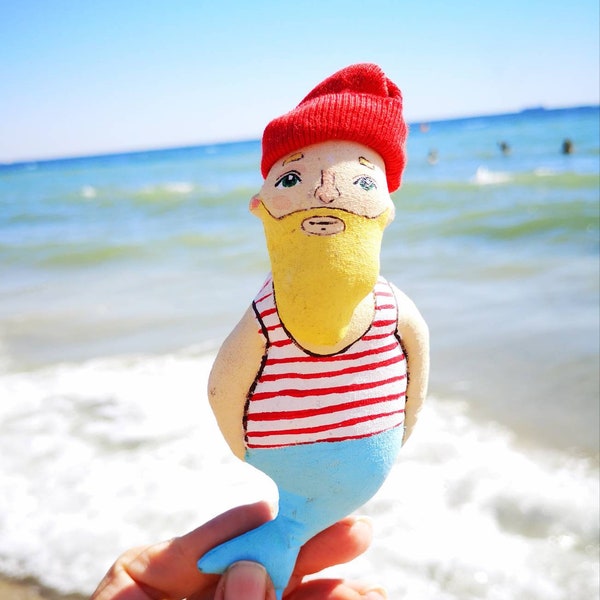 Merman marin Mini homme poupée de chiffon, poupée homme barbu en tissu tropical, poupée barbe homme, poupée en tissu homme fait à la main, mer océan créature mermay