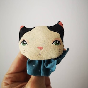 cat lover gift cat brooch ,custom cat jewelry,Pet portrait artists,personalized animal,Animal jewelry,kitty pet pin,Quirky Cat