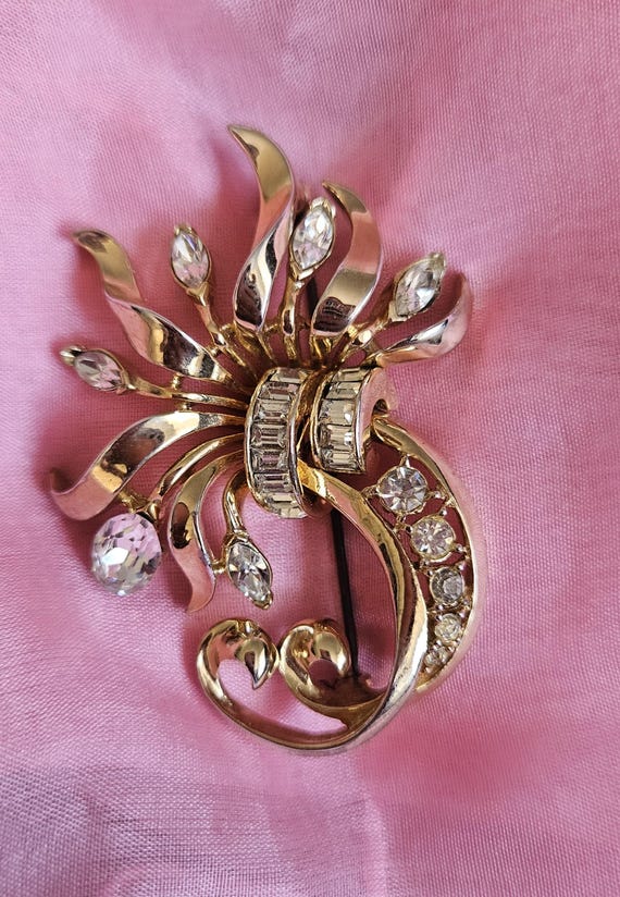 Vintage Corocraft Floral Spray Bouquet Cornucopia Brooch Pin with gold tone and crystal rhinestones