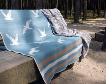 Seagulls Wool Blanket with Reversible Design, Made from Real Wool, Large Blue/ Brown Throw Perfect for Chair, Bed & Sofa