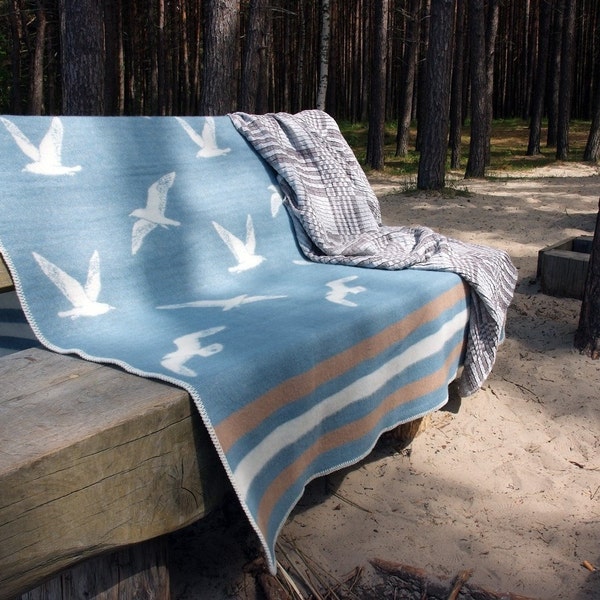 Seagulls Wool Blanket with Reversible Design, Made from Real Wool, Large Blue/ Brown Throw Perfect for Chair, Bed & Sofa