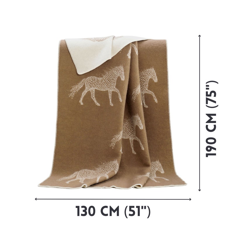 Couverture en laine Dot Horse, lancer réversible marron et blanc cassé, couvre-lit équestre neutre doux, cadeaux pour chevaux image 4