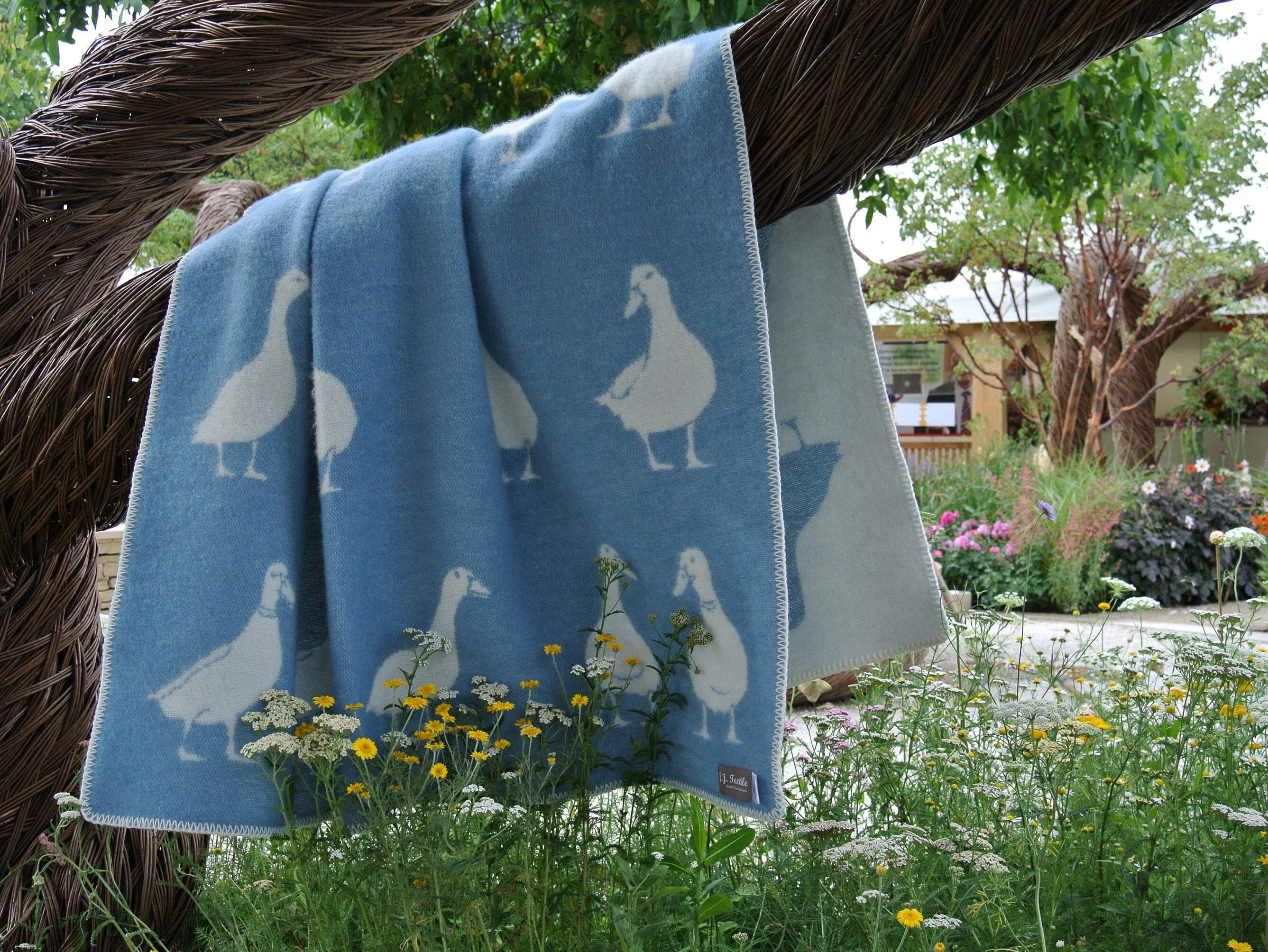 アウトドア寝具 VAULTROOM DOG & DUCK BLANKET DOG & DUCK BLANKET – VAULTROOM
