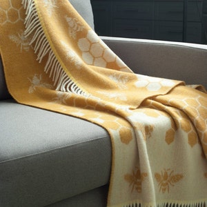 Mustard Yellow Bee Pure Wool Throw, Bee and Honey Design Farmhouse Blanket Throw, Wool Wrap, New Home Decor Gift image 7