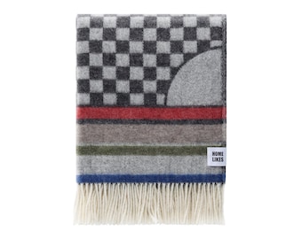 Geometrische wollen plaid | Geweven geruite deken van gerecyclede merinowol | Modern zwart-wit decor | Cadeau voor hem