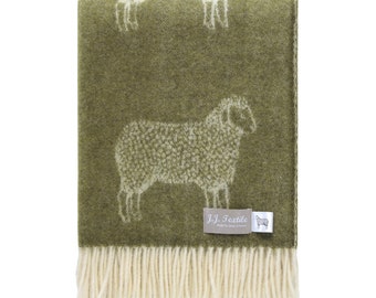 Mossy Green Sheep Wool Throw | Woven Blanket made from Pure Wool | Ideal for Housewarming Gift