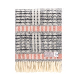Mika Wool Throw, Blanket, Contemporary, winter, Cozy, Bedspread with Fringes, Washable and Soft.