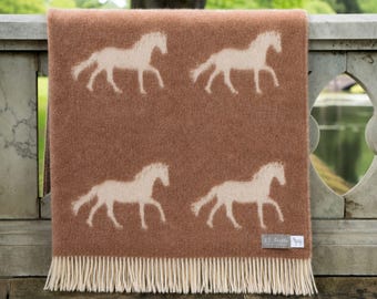 Chestnut Horse Throw | Woven Blanket made from Pure Wool | Ideal for Housewarming Gift