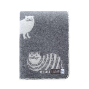 Cat Wool Blanket | Made from Real Wool | Soft Grey/ Off White Throw | Perfect for Chair, Bed & Sofa
