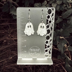 Ghost Earrings - Spooky Earrings - Horror Earrings - Haunted Earrings - Halloween Earrings - Jewelry - Gift