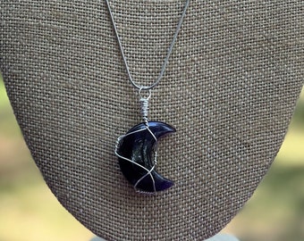 Amethyst Wire Wrapped Moon pendant, Amethyst crystal moon necklace