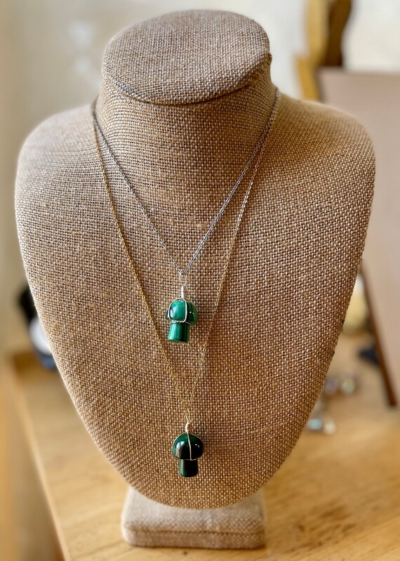 Real malachite necklace discount
