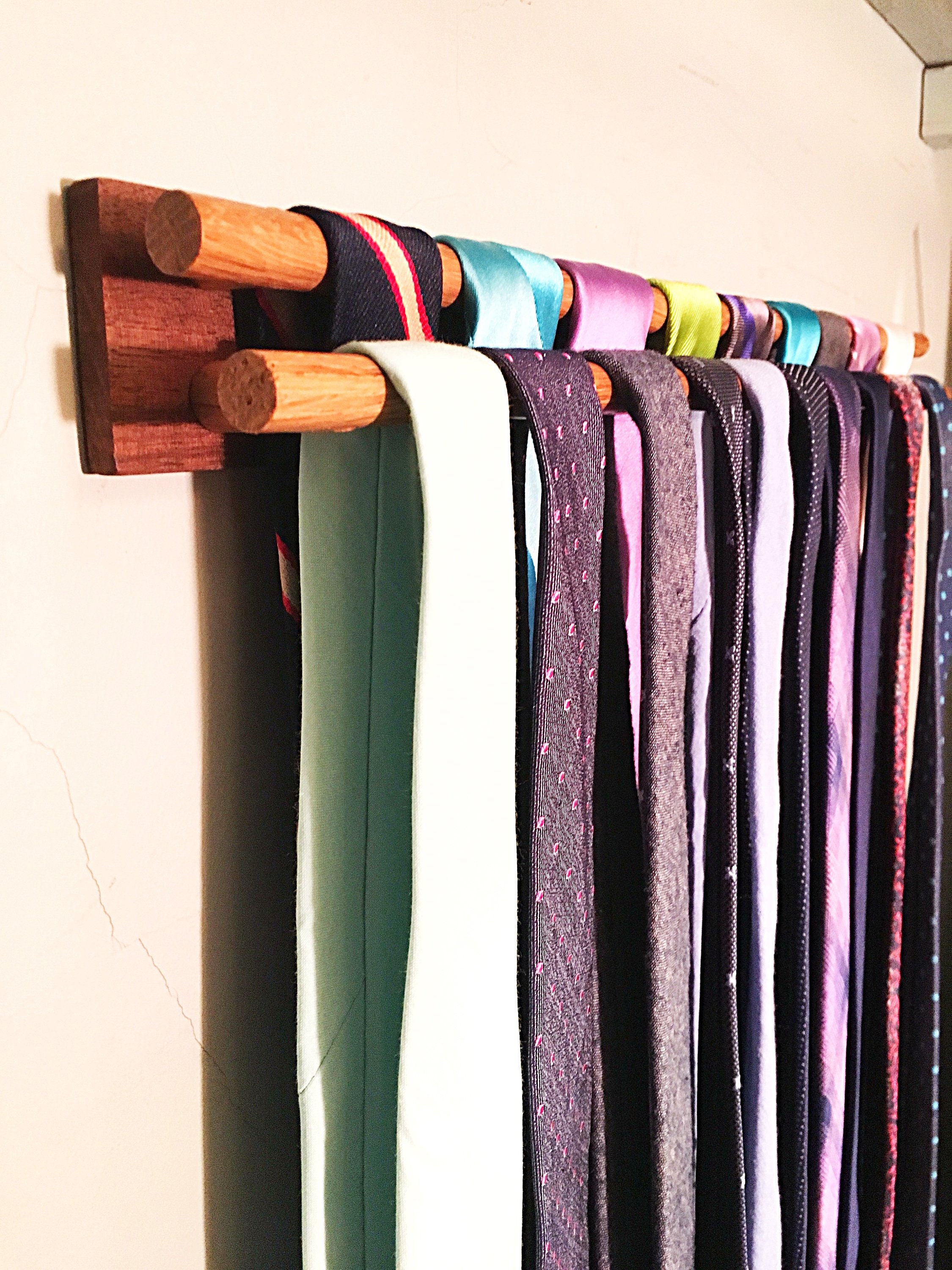 wall mount tie rack