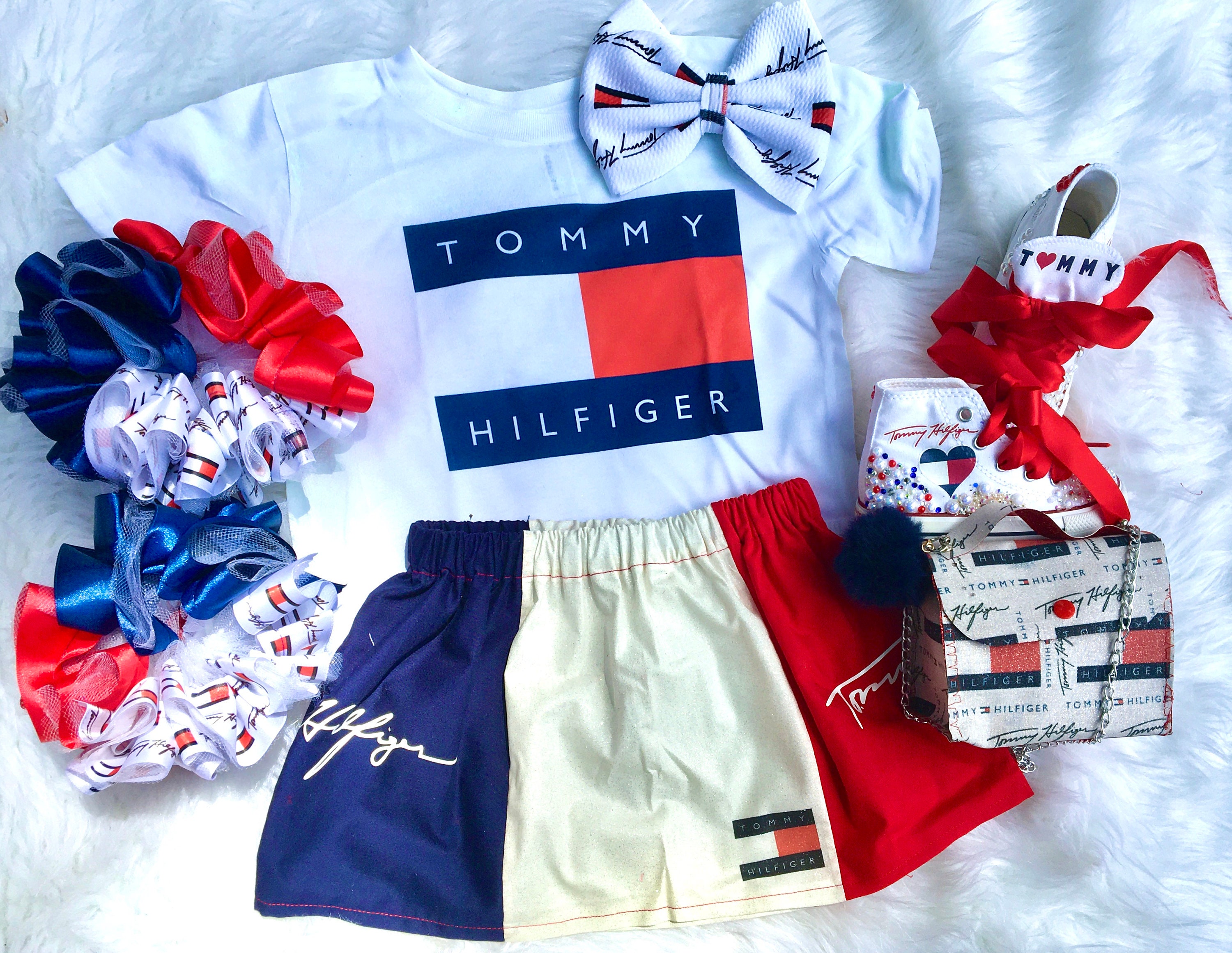 Tommy Hilfiger - Etsy