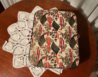 Japanese decorative tin box 1970s era collectible