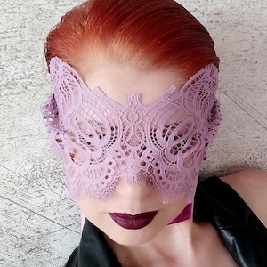 Lace Eye mask, lilac lace Roleplay Mask, secret party mask, Mardi gras mask, Blindfold Mask, Lilac Butterfly Mask