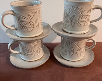 4 etched matte white cappuccino espresso mugs with saucers