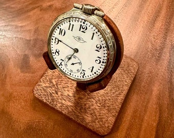 Mahagoni Holz Uhrenständer für Taschenuhr mit personalisierter Box, Holzuhr Display für Männer, Uhrenhalter, Uhrenaufbewahrung, Geschenk für ihn