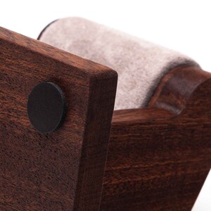 Soporte de reloj de madera simple de caoba con caja, pantalla de reloj de madera para hombres, soporte de reloj de madera, almacenamiento de relojes, caja de relojes, para él, personalizado imagen 7