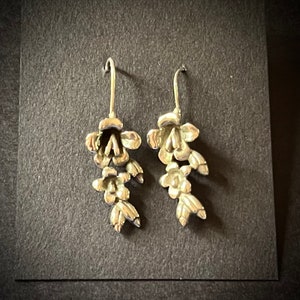 Vintage Sterling silver flower earrings