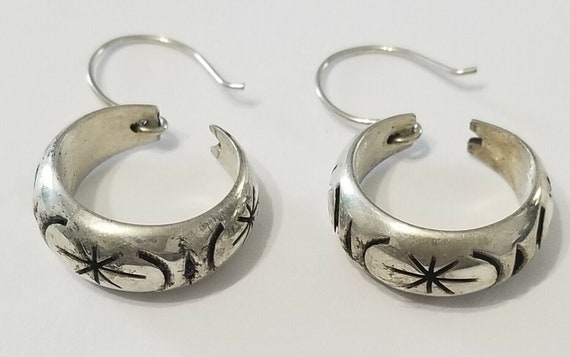 925 sterling silver wire round etched earrings 7m… - image 1