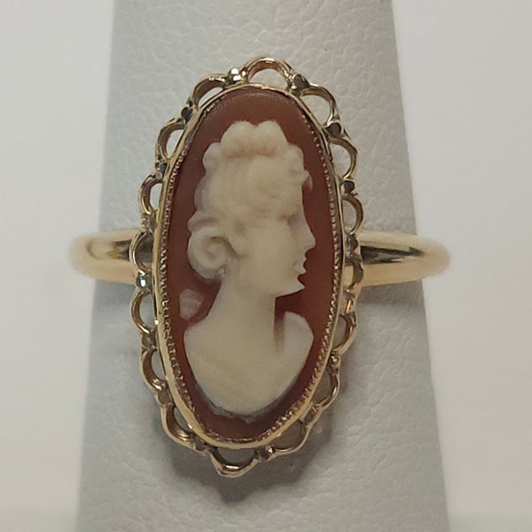 10K Yellow Gold PSCO Cameo Ring 2.18 grams 1.5" x 0.75" x 0.25" Size 6.5