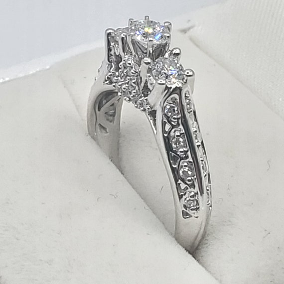 14k white gold past present future diamond ring 0… - image 4