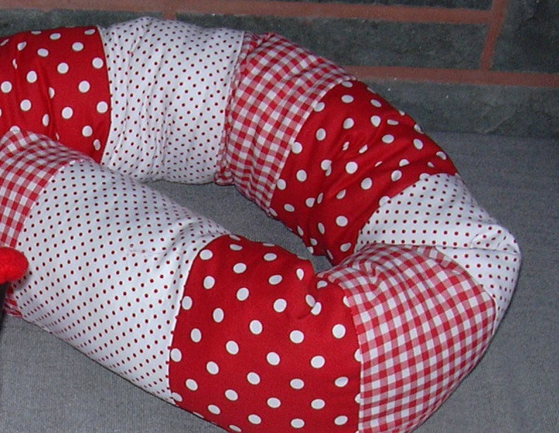 Parlor trolley beetle Bed Snake Bettrolle sleeping roll Puckschnecke nests Puckkissen pucktuch cradle