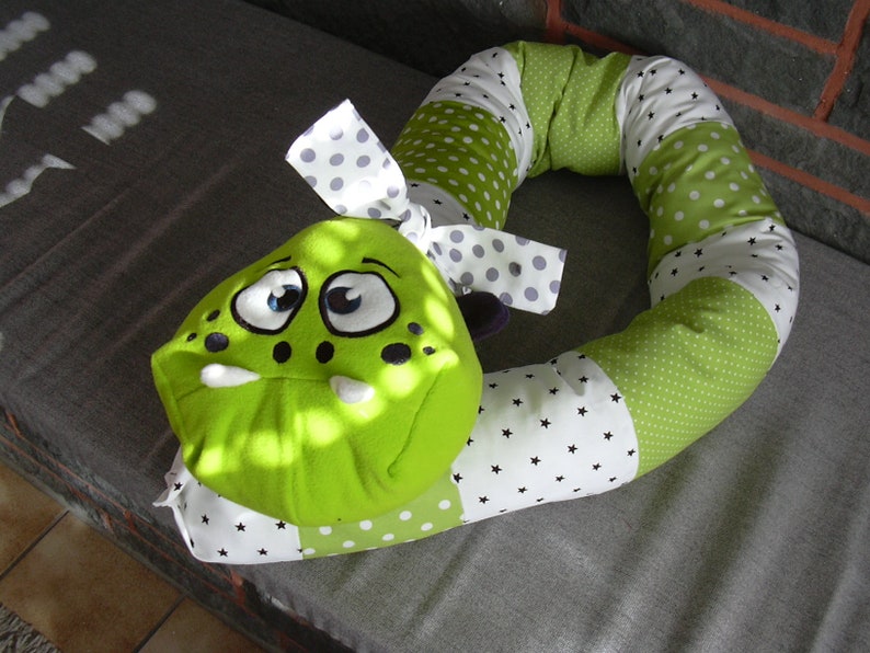 Bed Snake Bettrolle sleep roll puckschlange Puckschnecke still pillow pillow cradle cot