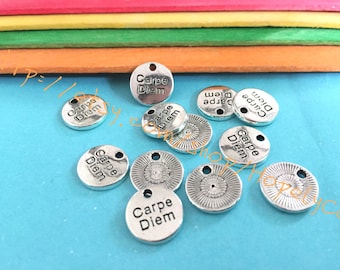 12 Carpe Diem charms silver tone M369
