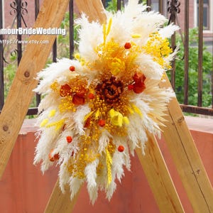 Pampas Arch arrangement,White/Yellow Preserved Pampas Table Flower,Boho Wedding,Dried Flower Wedding Centrepiece,decorative flowers