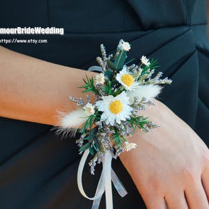 BLUE/GREEN Dried Flower Corsage,Corsage,Wedding Corsage,Bridal Bridesmaid Corsage,Country Wedding Corsage,Flowers Bracelet