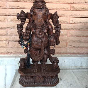 Handmade Woodcarving Ganesh Statue: 24-Inch Hindu God