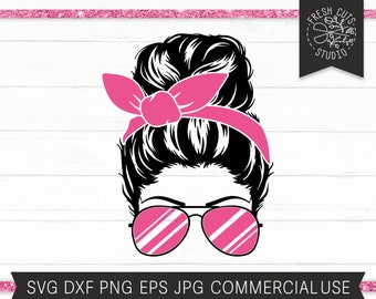 Messy Bun Svg, Mom Life SVG Cut File, Messy Bun with Bandana, Lunettes de soleil, Mom Shirt Design, Sublimation PNG, Mother T Shirt, Mother svg Pink