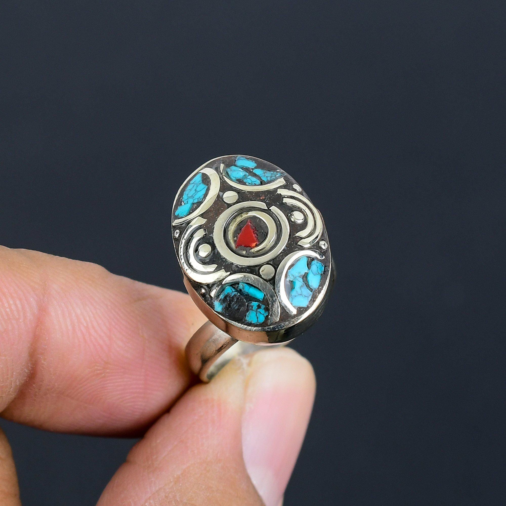 Bague Tibétaine En Argent Avec Corail Rouge Et Turquoise - Taille 8 - Naturelle - Faite Main
