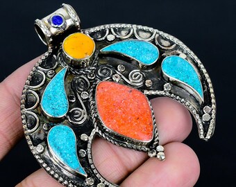 Handgemaakte Nepalees koraal, turkoois en lapis lazuli Tibetaans zilveren hanger