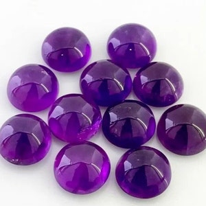 Paquete de 50 cabujones de amatista africana de forma redonda de 3 mm (sin tratar) que se originan en África y están cortados y pulidos.