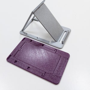 Universal Phone & Tablet Stand - Creditcardmaat - Plat vouwen en superdun