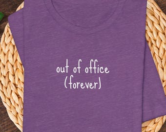 T-shirt med "Brännhet"-motiv, rolig arbetshumor, minimalistisk grafisk skjorta, introvert humor, gåva för utbrändhet