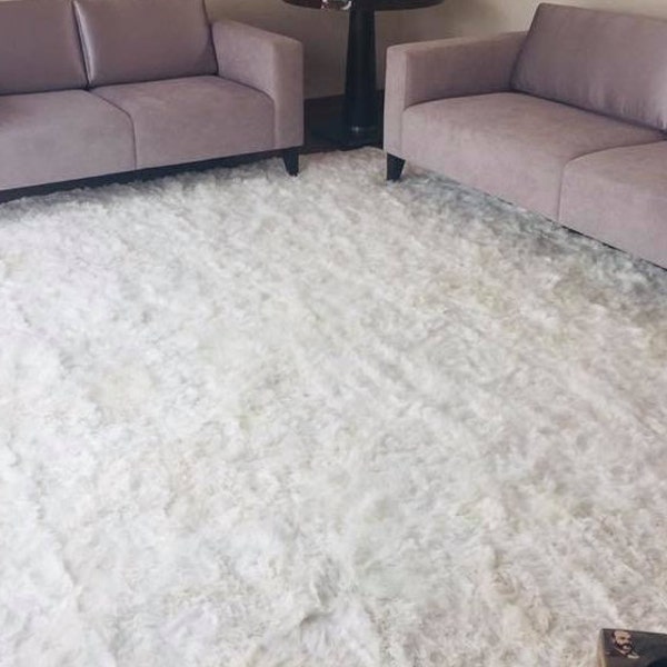 100% Alpaca Rug, Luxurious pearl white Alpaca fur rug, luxurious Alpaca fur rug, rug for the house, rug room, plush very soft rug/+1Fcushion